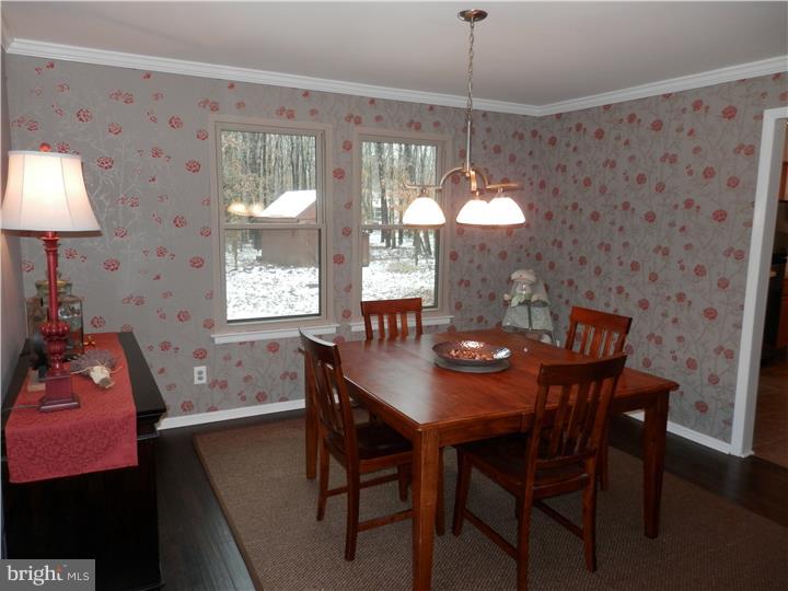 401 Indian Mills Road Shamong, NJ 08088 - Photo 6 of 25 Dining Room