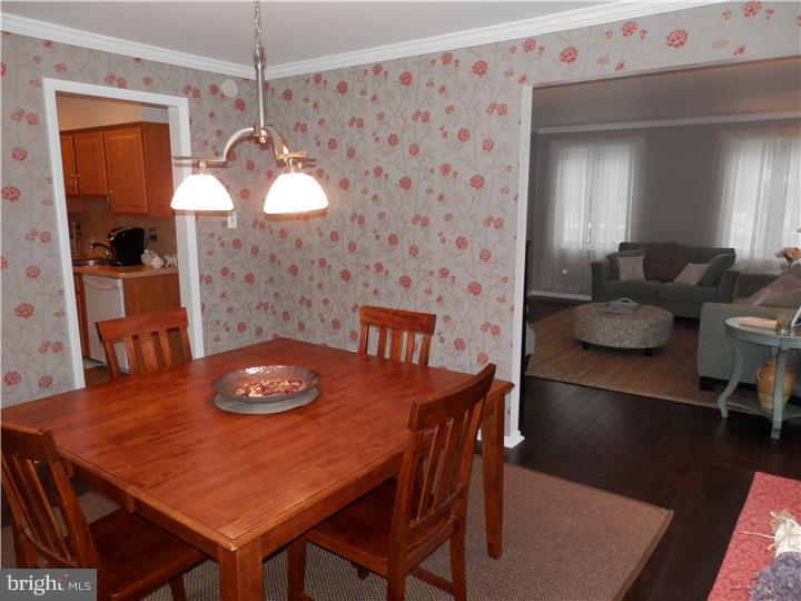 401 Indian Mills Road Shamong, NJ 08088 - Photo 8 of 25 Dining Room