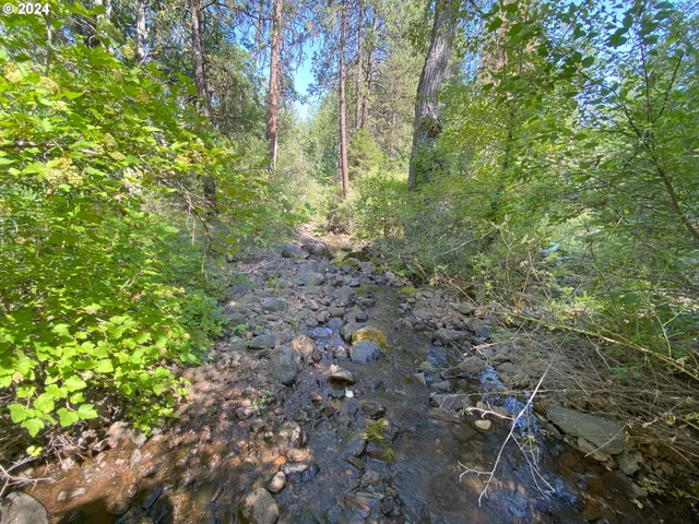 $229,900 | 352 Box Canyon Road, Goldendale, WA 98620