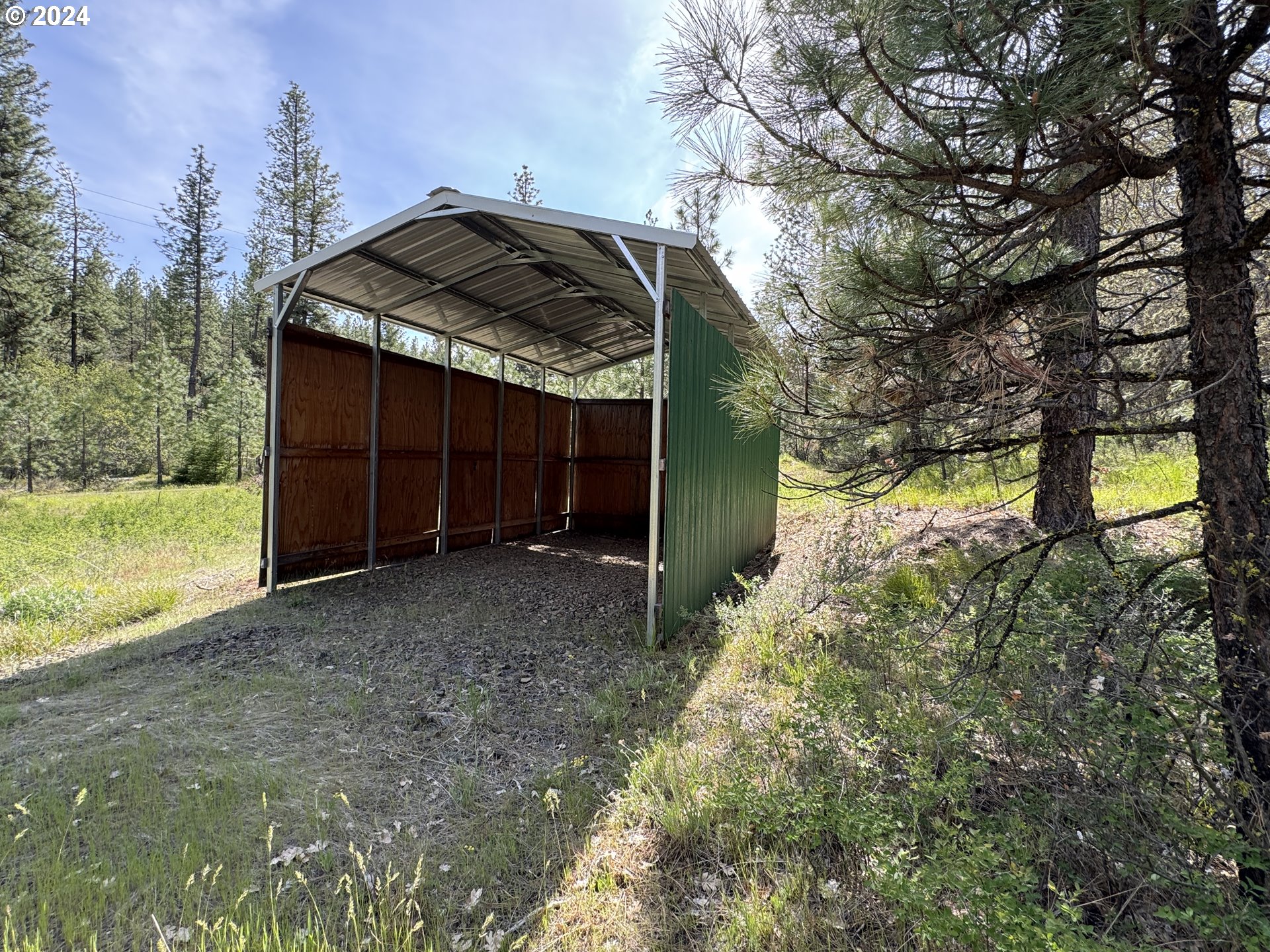 352 Box Canyon Road Goldendale, WA 98620 - Photo 4 of 37