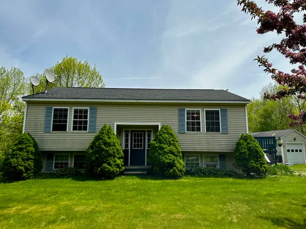 $324,900 | 10 Morrow Hill Road, Searsmont, ME 04973