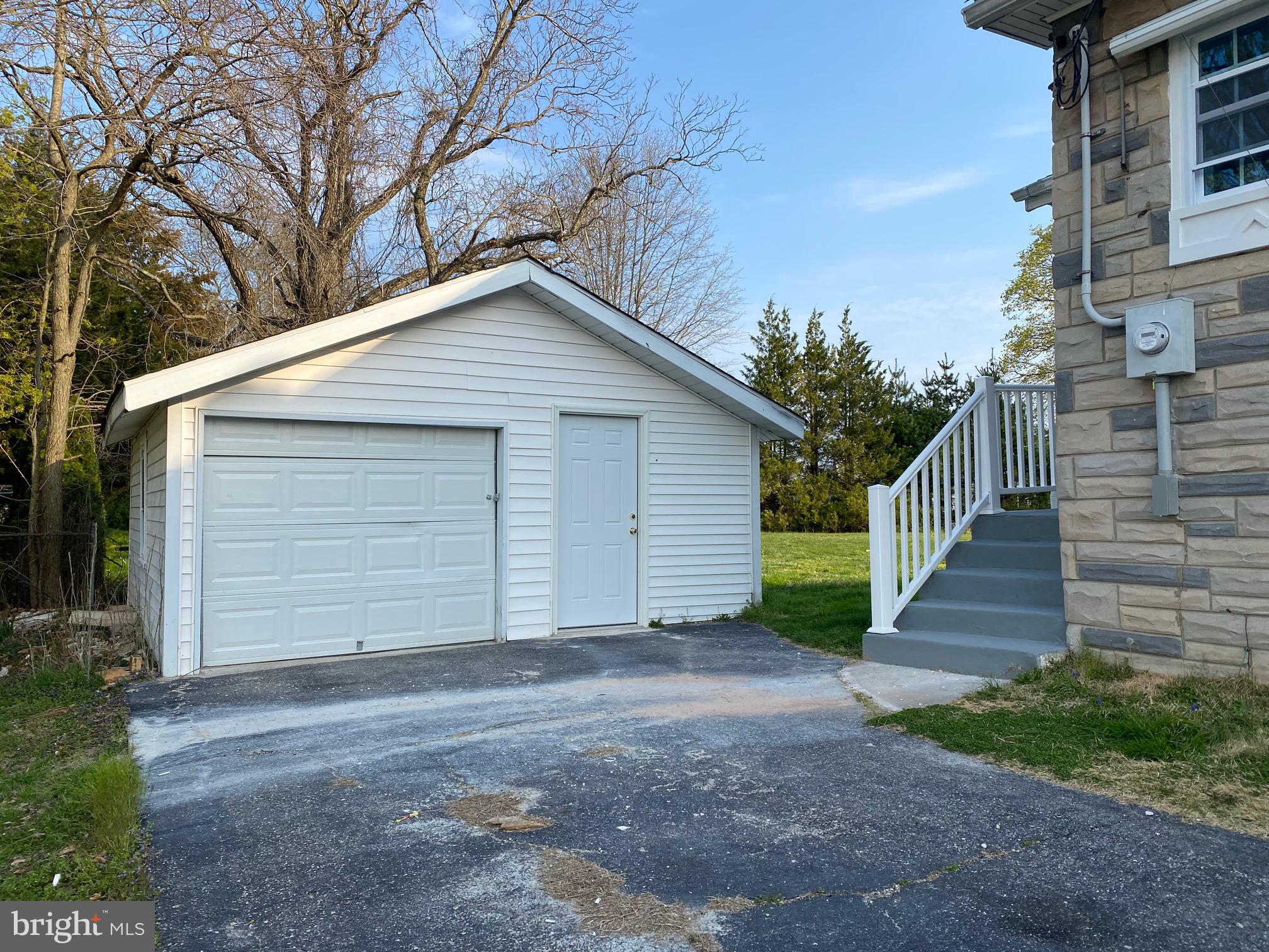 2 Fort Mott Road Pennsville, NJ 08070 - Photo 2 of 24