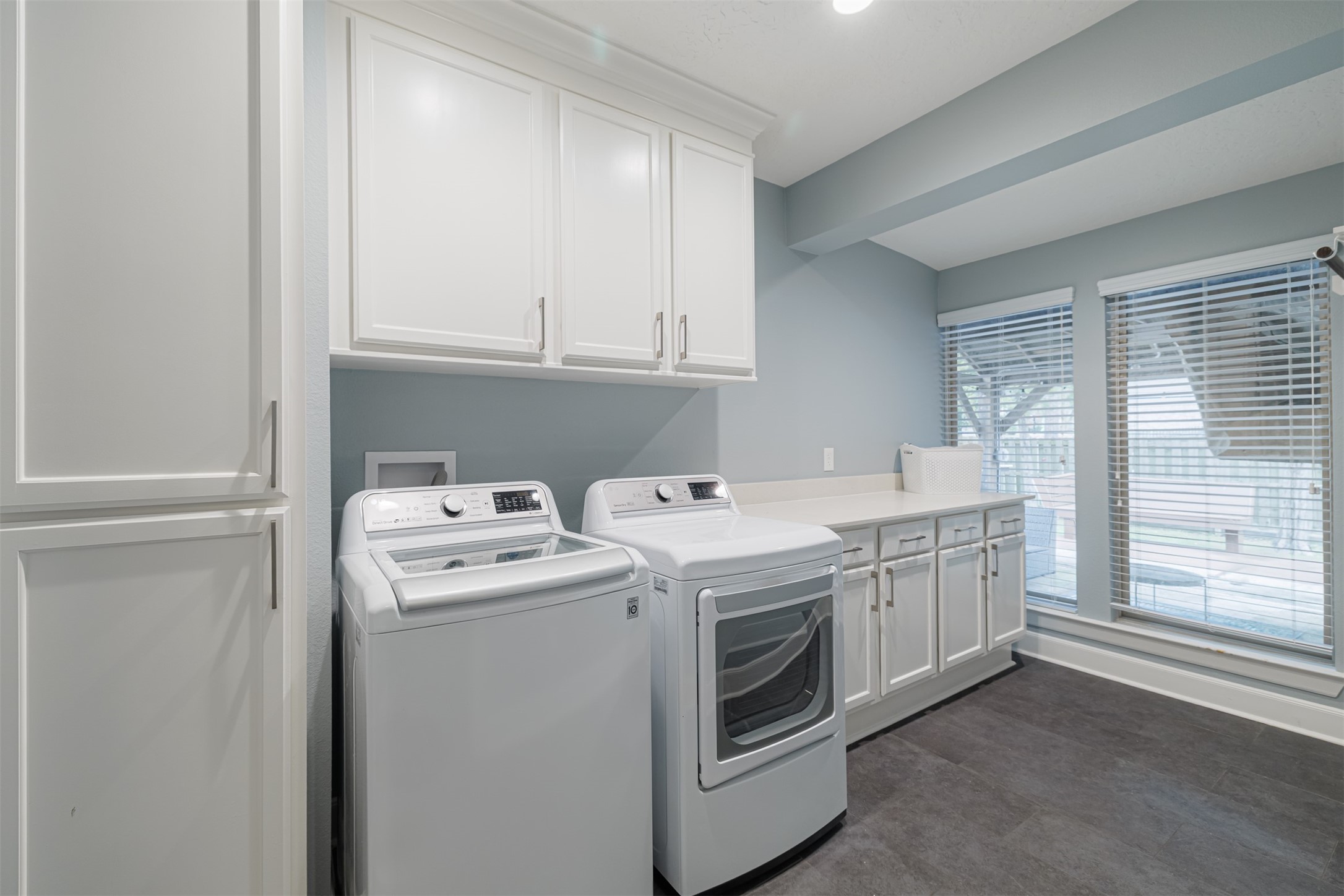 2227 7 Oaks Drive Houston, TX 77339 - Photo 24 of 28