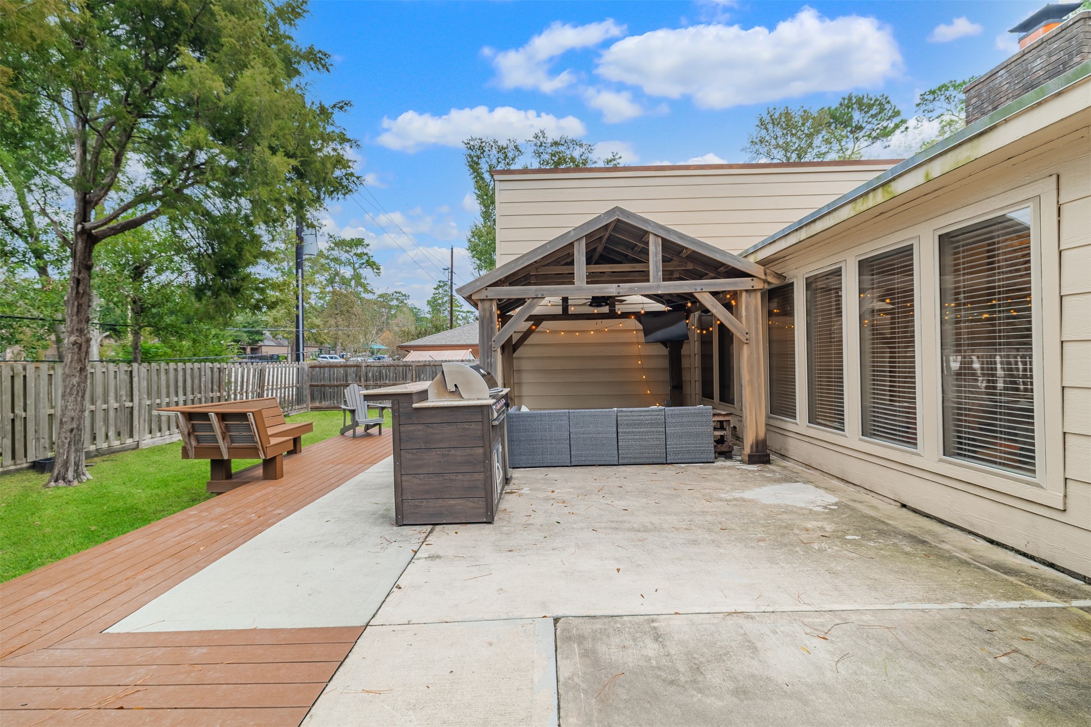 2227 7 Oaks Drive Houston, TX 77339 - Photo 26 of 28