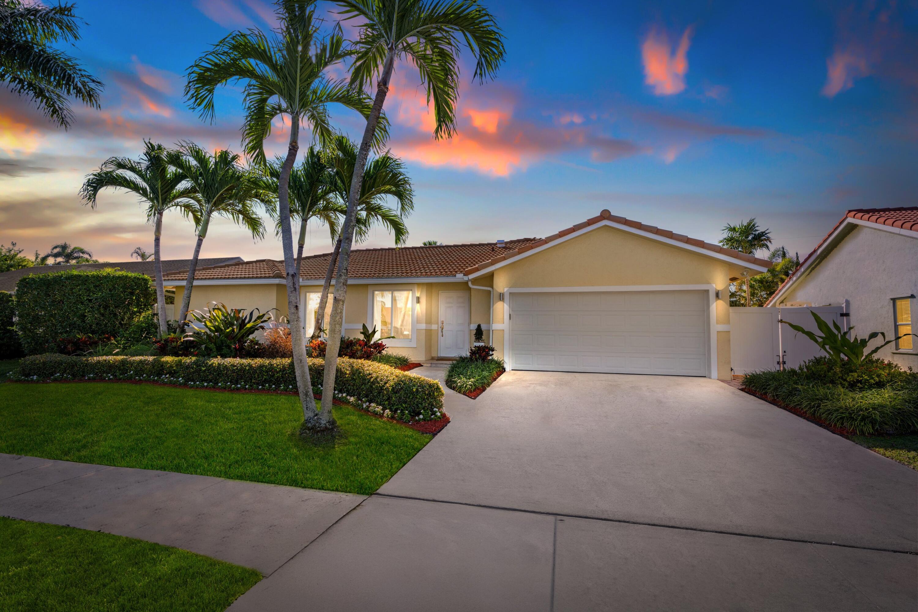 340 North Country Club Boulevard Boca Raton, FL 33487 - Photo 1 of 51 Twilight