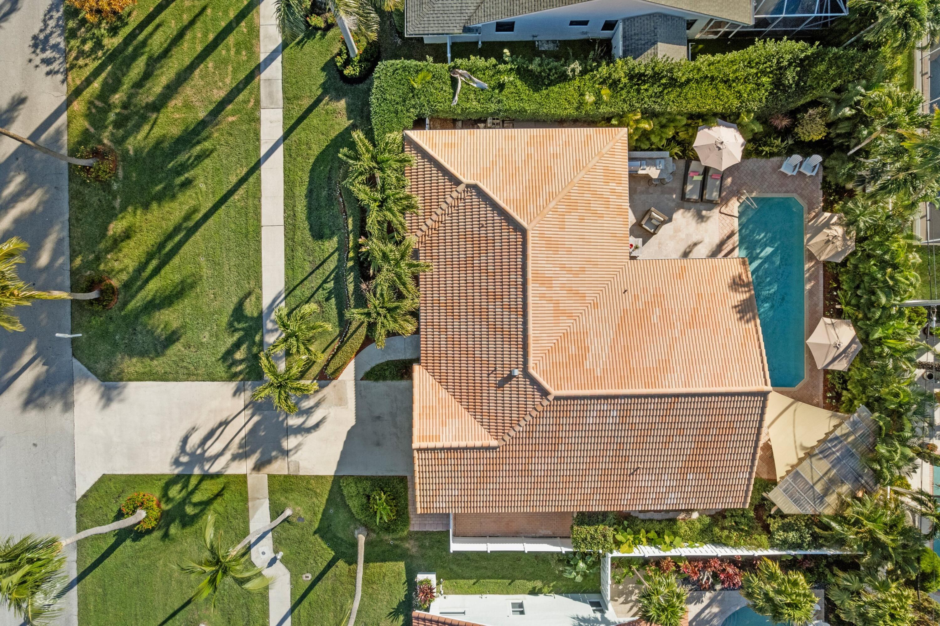 340 North Country Club Boulevard Boca Raton, FL 33487 - Photo 3 of 51 Aerial View