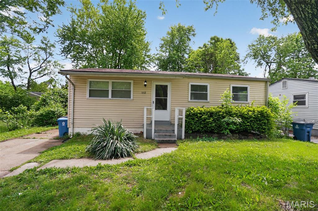 1112 Rhea Avenue St. Louis, MO 63138 - Photo 1 of 26 Gallery Image 1