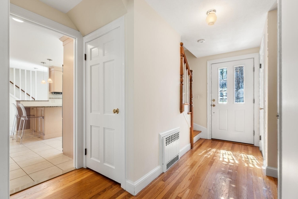 10 Olde Lyme Road Winchester, MA 01890 - Photo 5 of 33 Gallery Image 5