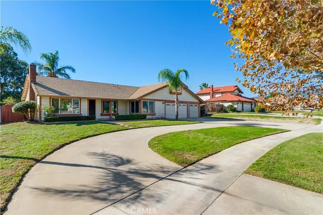 $635,000 | 2864 North Riverside Avenue, Rialto, CA 92377