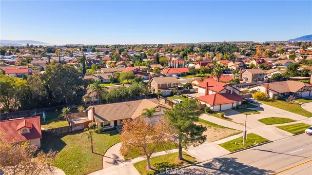 $635,000 | 2864 North Riverside Avenue, Rialto, CA 92377