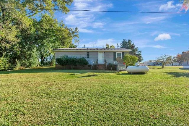 $140,000 | 437 Paul Road, Pembroke, NC 28372