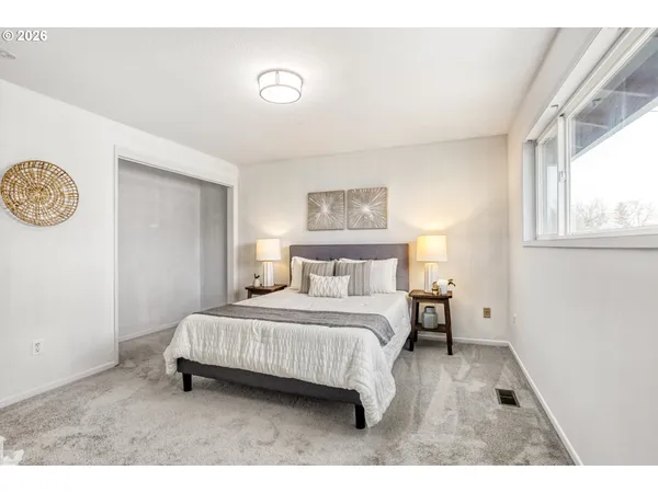 $570,000 | 416 Ogden Drive, Oregon City, OR 97045