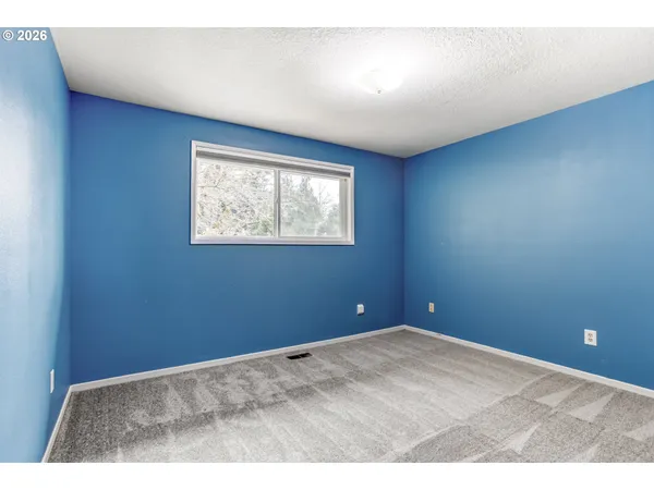 $570,000 | 416 Ogden Drive, Oregon City, OR 97045