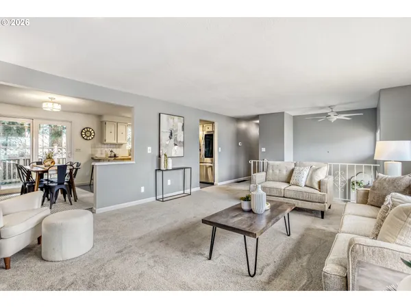 $570,000 | 416 Ogden Drive, Oregon City, OR 97045