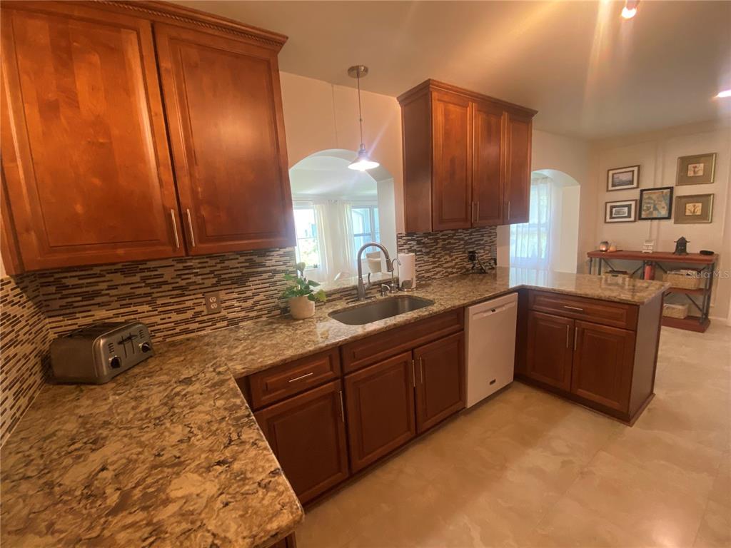 16918 Tobacco Road Lutz, FL 33558 - Photo 19 of 99 Gallery Image 19