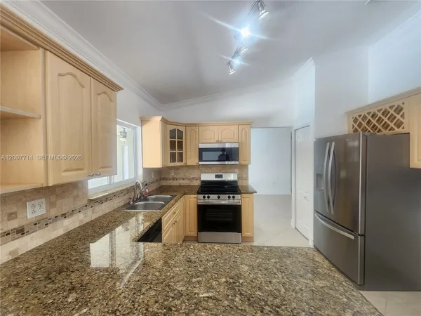 $3,800 | 15412 Southwest 177th Terrace, Miami, FL 33187