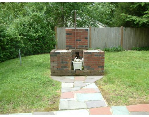 2 Keane Road Boston, MA 02132 - Photo 8 of 8 Gallery Image 8