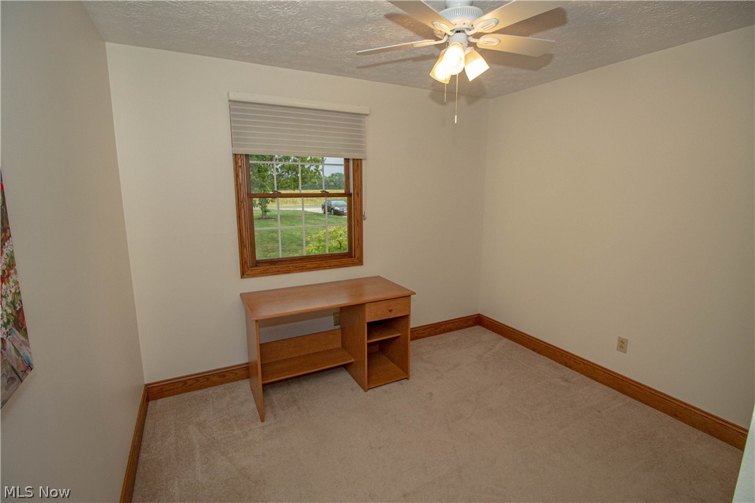 7826 Hartman Road Wadsworth, OH 44281 - Photo 24 of 30