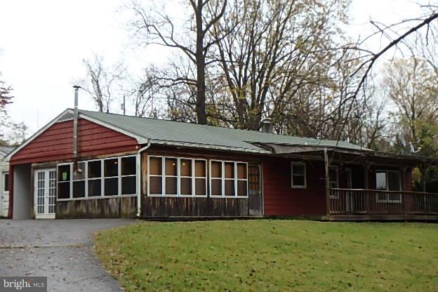 Exterior Side