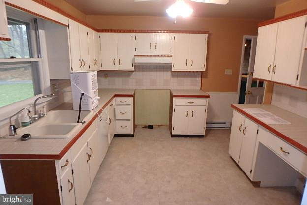 10746 Dam Number 5 Road Clear Spring, MD 21722 - Photo 15 of 22 Kitchen