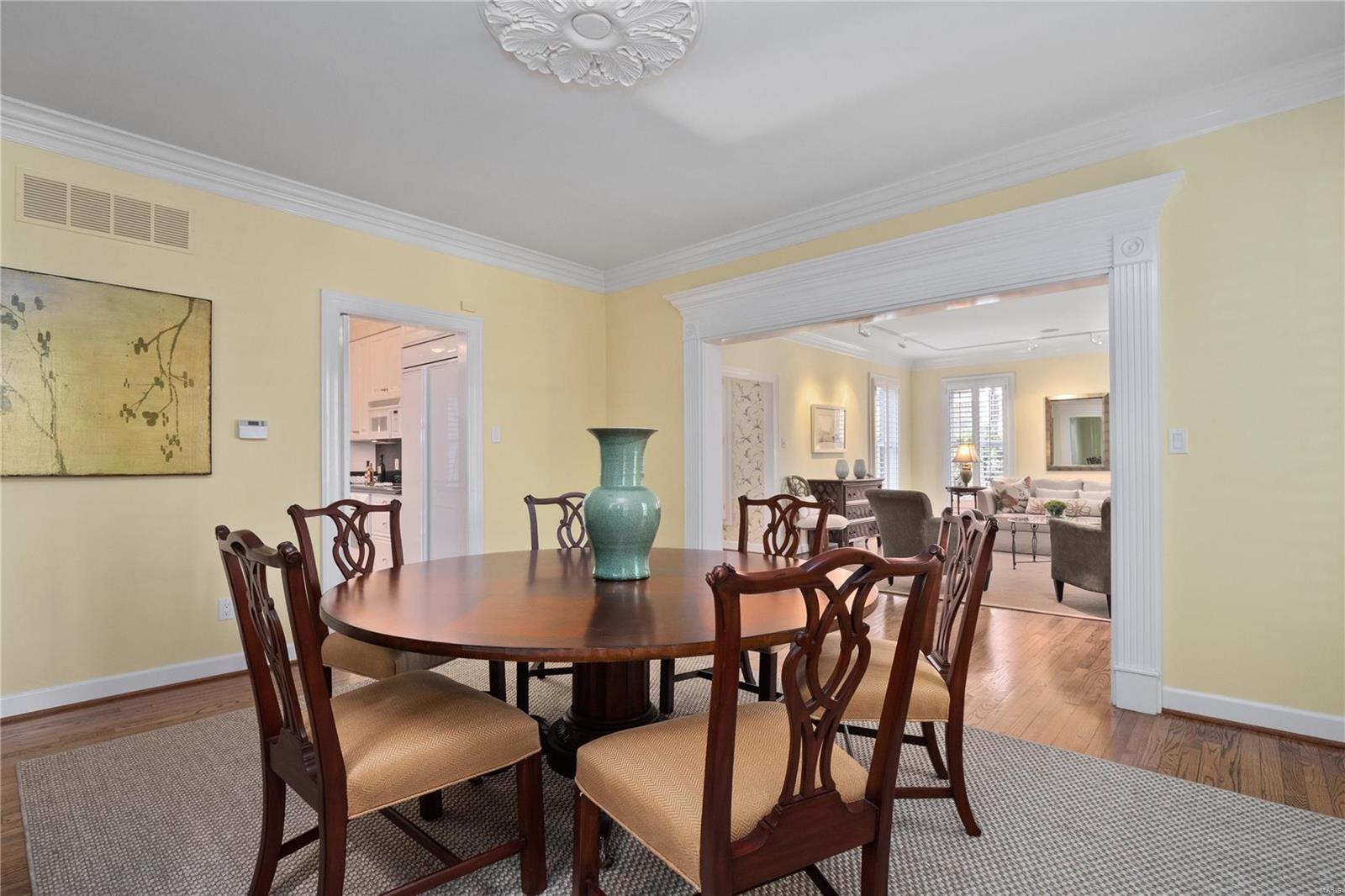 61 Conway Close Road Ladue, MO 63124 - Photo 7 of 26