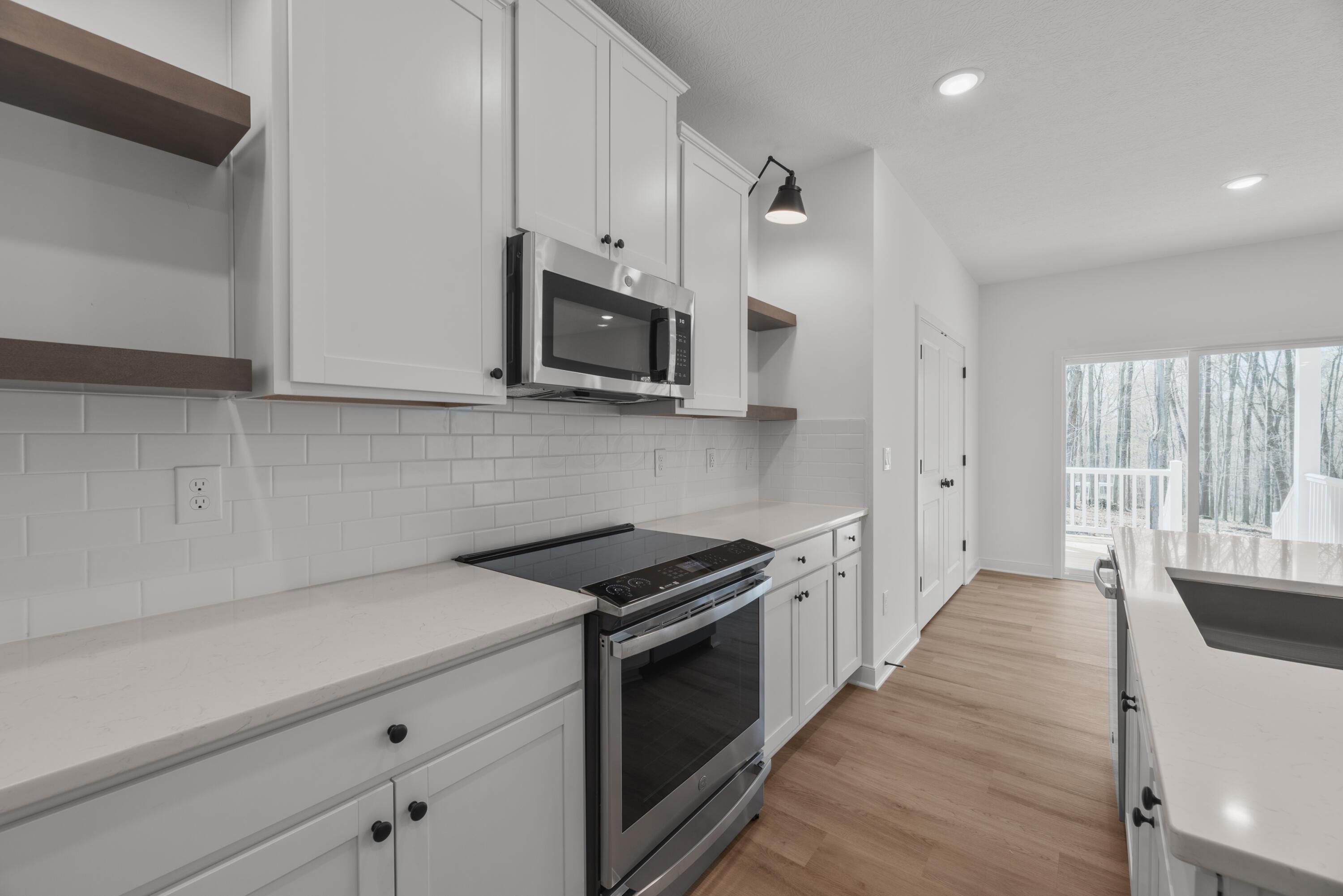 15831 King Road Howard, OH 43028 - Photo 11 of 39 kitchen