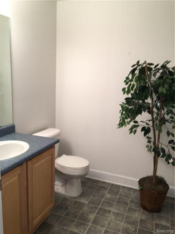 22660 Goddard Road Taylor, MI 48180 - Photo 25 of 38
