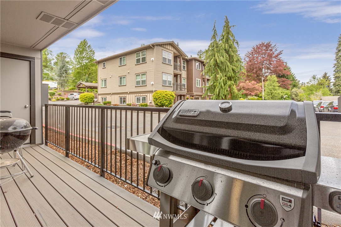 9517 Northeast 180th Street, Unit B104 Bothell, WA 98011 - Photo 15 of 18