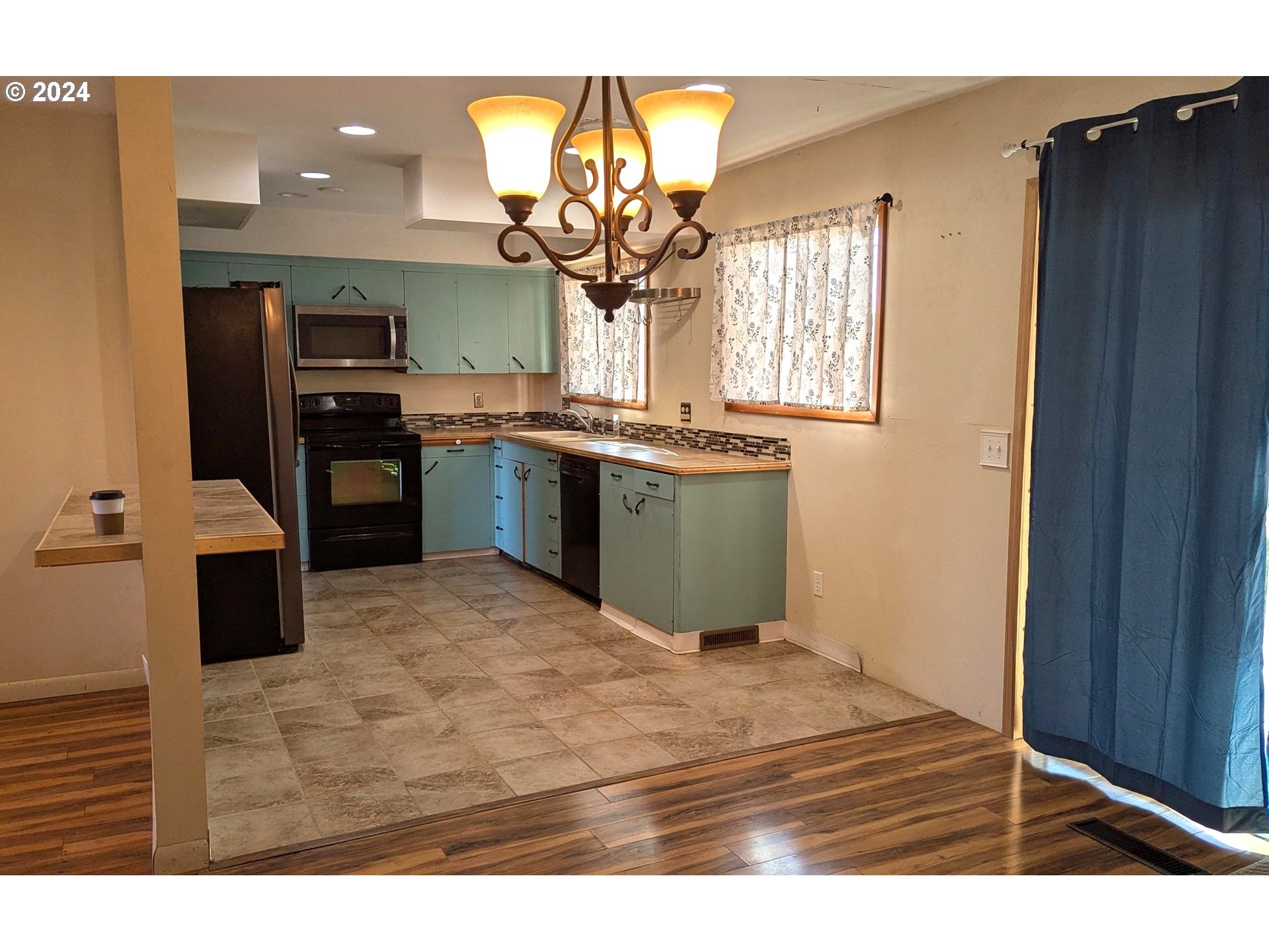 21301 Southwest Christensen Road Sheridan, OR 97378 - Photo 7 of 23 Gallery Image 7