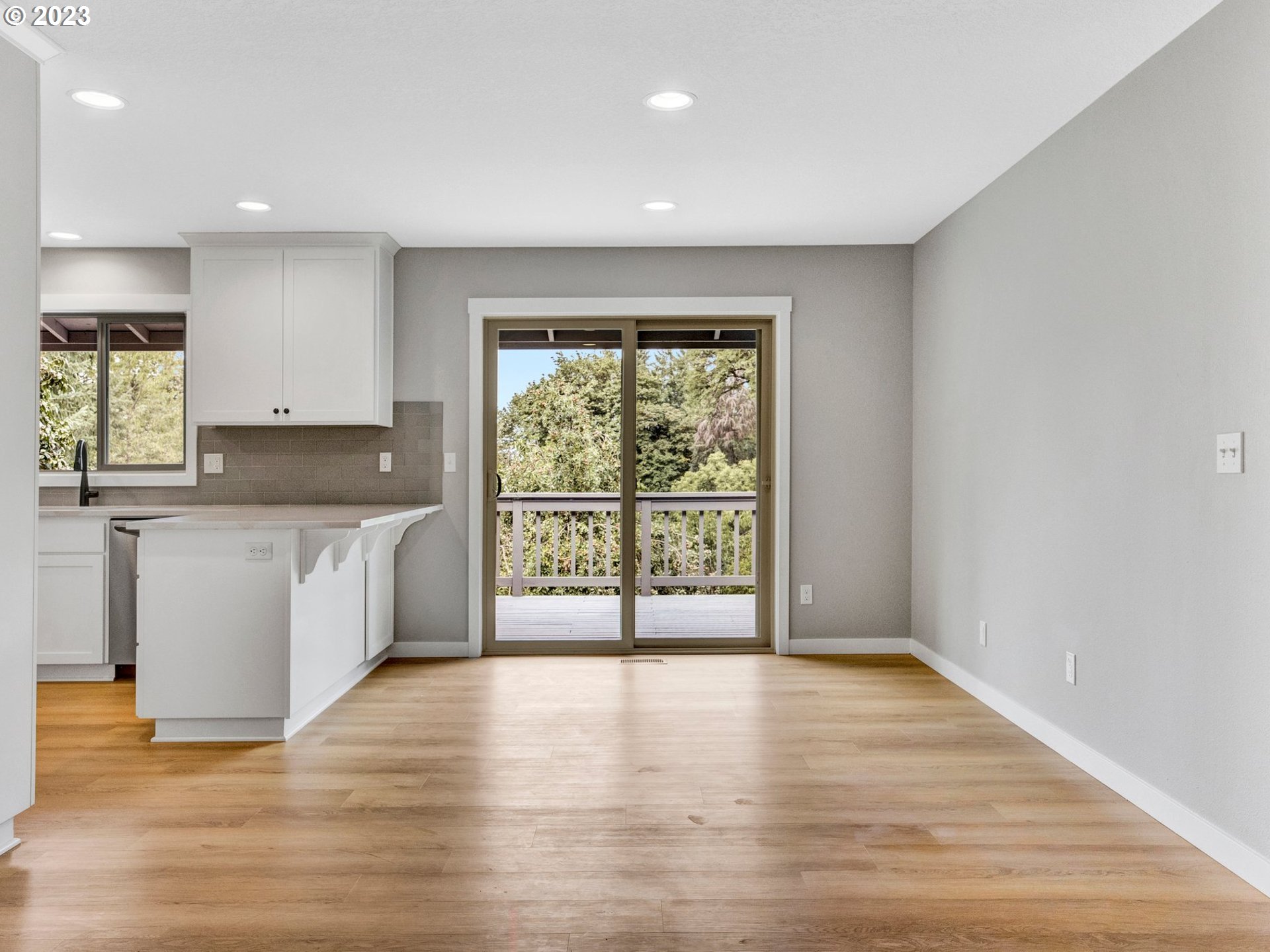 6251 Southwest Prosperity Park Road Tualatin, OR 97062 - Photo 11 of 47 Gallery Image 11