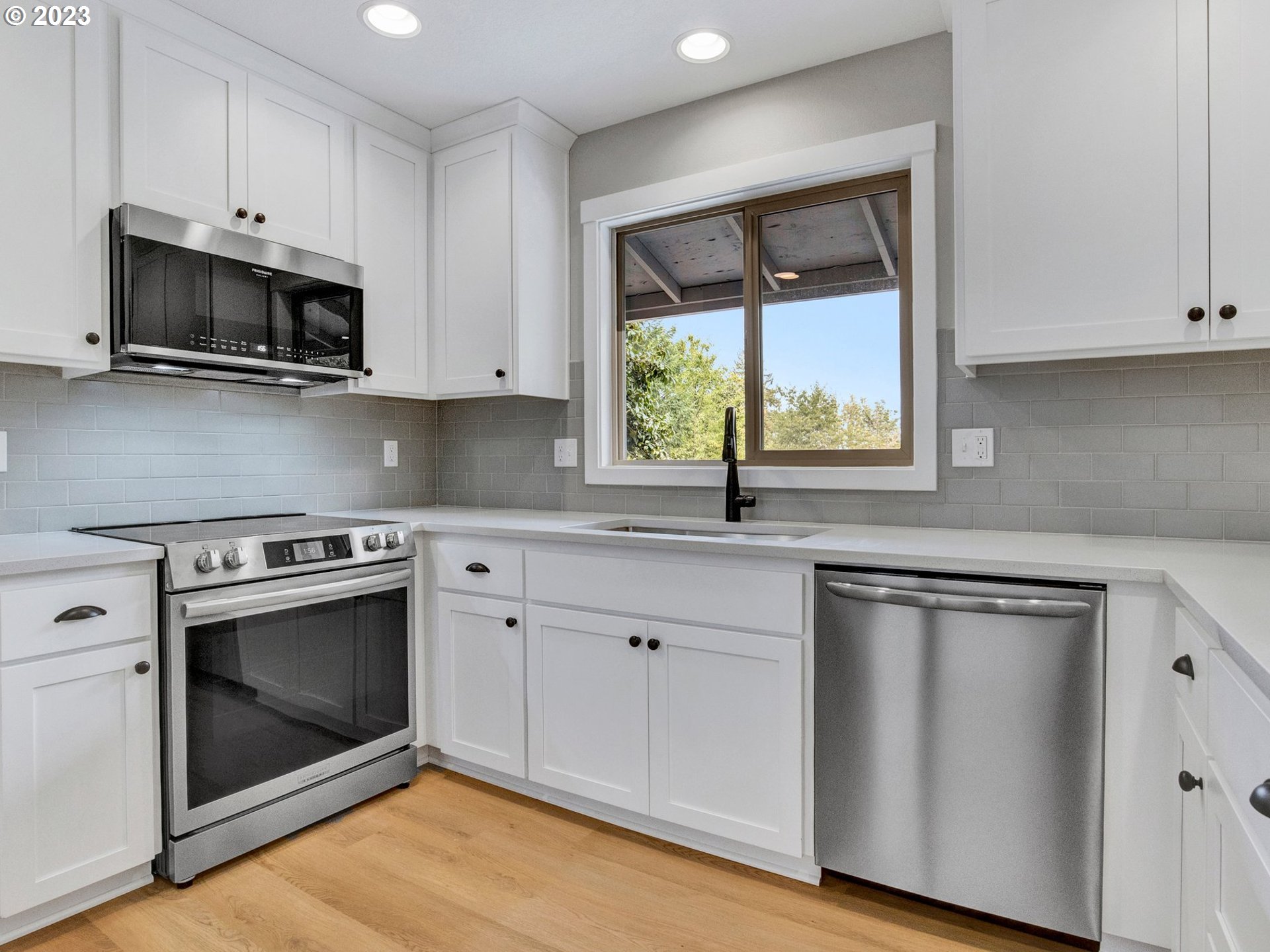 6251 Southwest Prosperity Park Road Tualatin, OR 97062 - Photo 17 of 47 Gallery Image 17