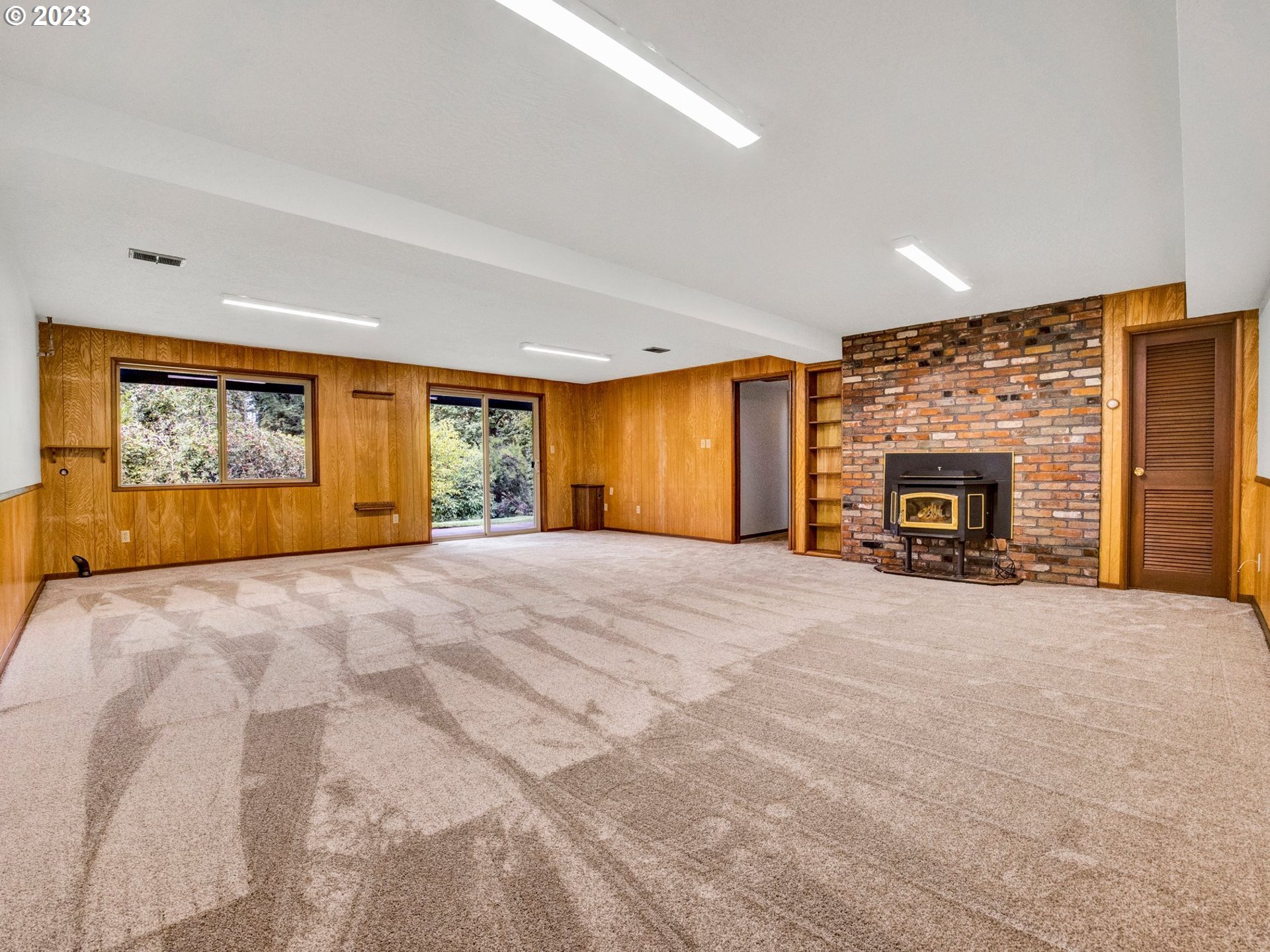 6251 Southwest Prosperity Park Road Tualatin, OR 97062 - Photo 34 of 47 Gallery Image 34