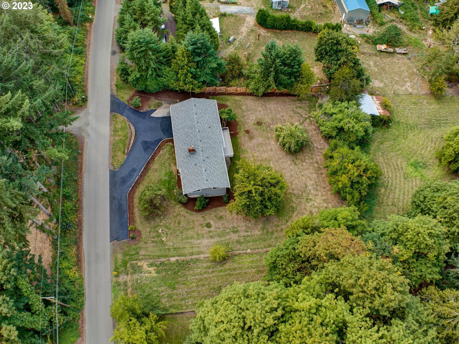 6251 Southwest Prosperity Park Road Tualatin, OR 97062 - Photo 42 of 47 Gallery Image 42