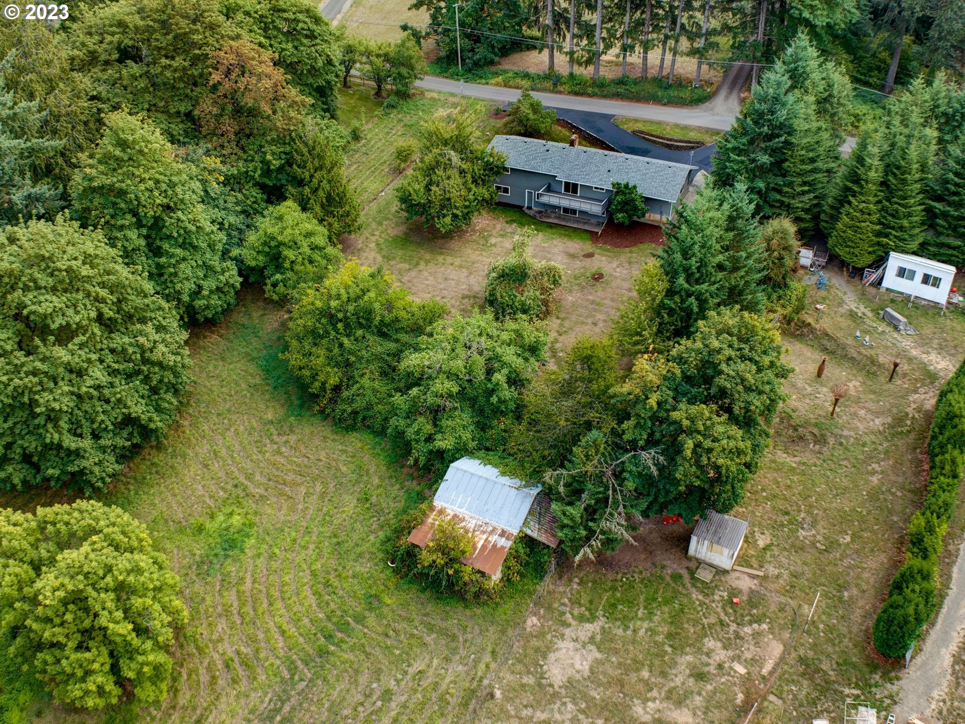 6251 Southwest Prosperity Park Road Tualatin, OR 97062 - Photo 45 of 47 Gallery Image 45