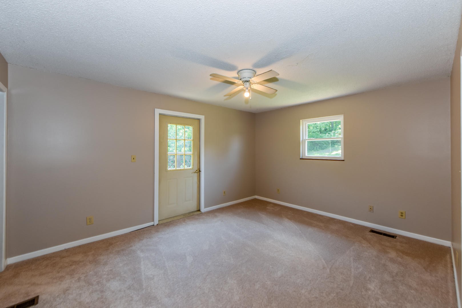 222 Blockhouse Road Maryville, TN 37803 - Photo 11 of 25 Gallery Image 11
