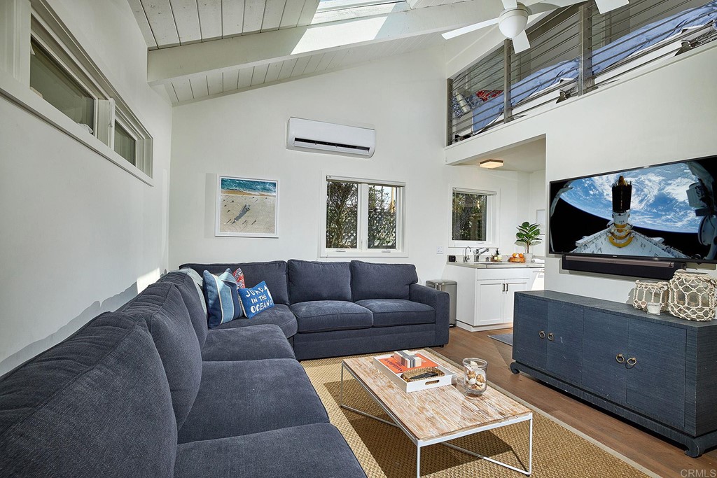 154 26th Street Del Mar, CA 92014 - Photo 12 of 21