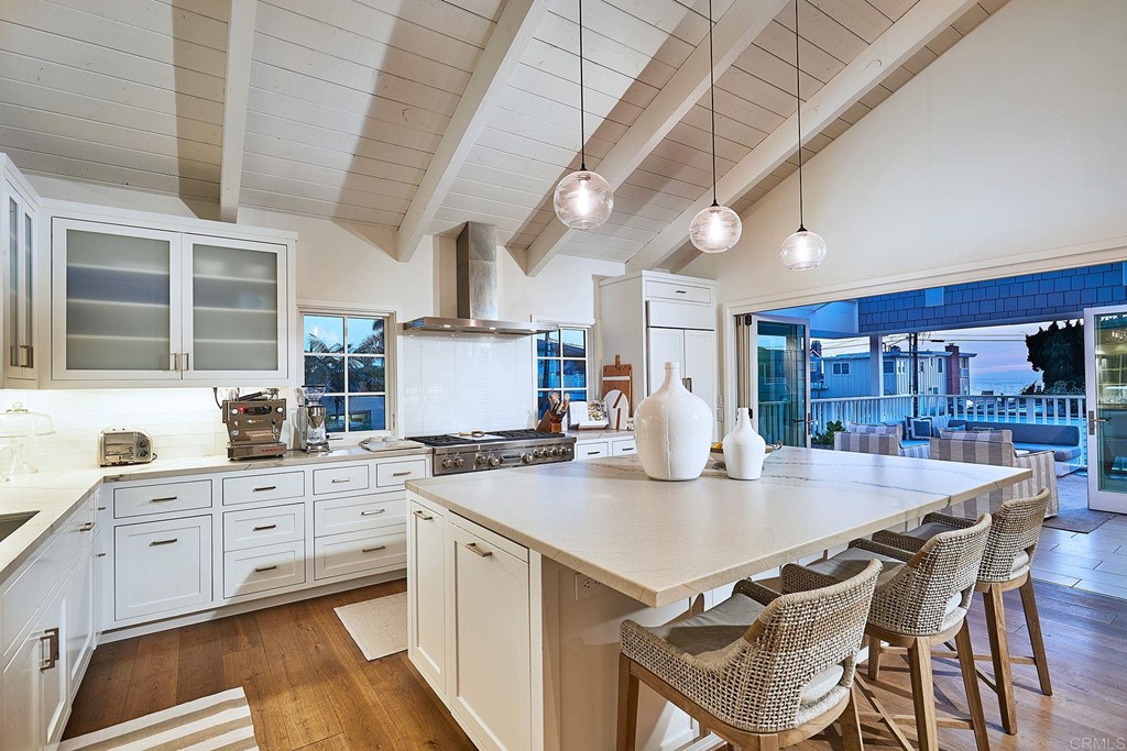 154 26th Street Del Mar, CA 92014 - Photo 8 of 21