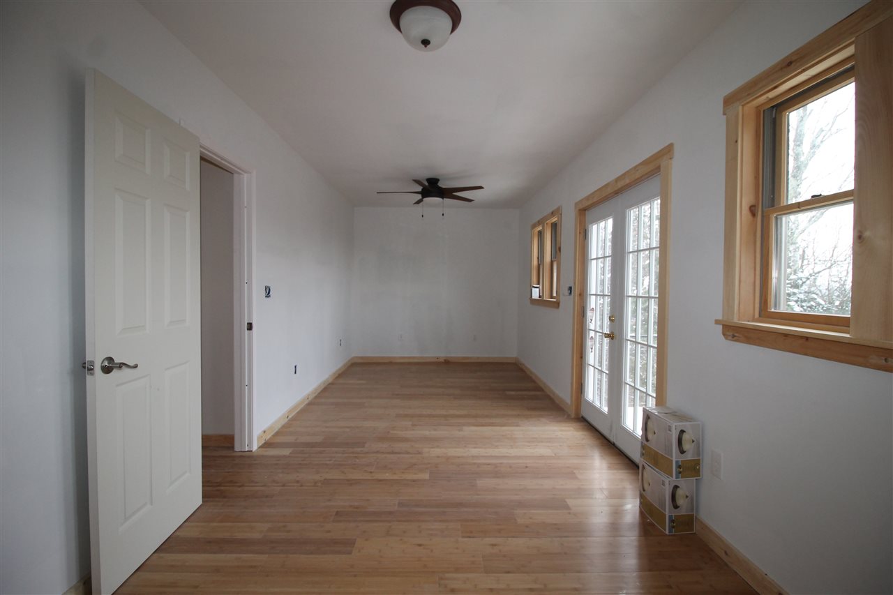 2117 Maple Street Bethlehem, NH 03574 - Photo 17 of 32 Gallery Image 17