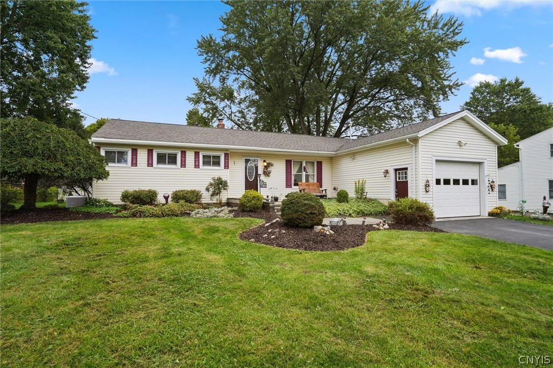7323 Manlius Center Road Manlius, NY 13057 - Photo 2 of 47 Gallery Image 2