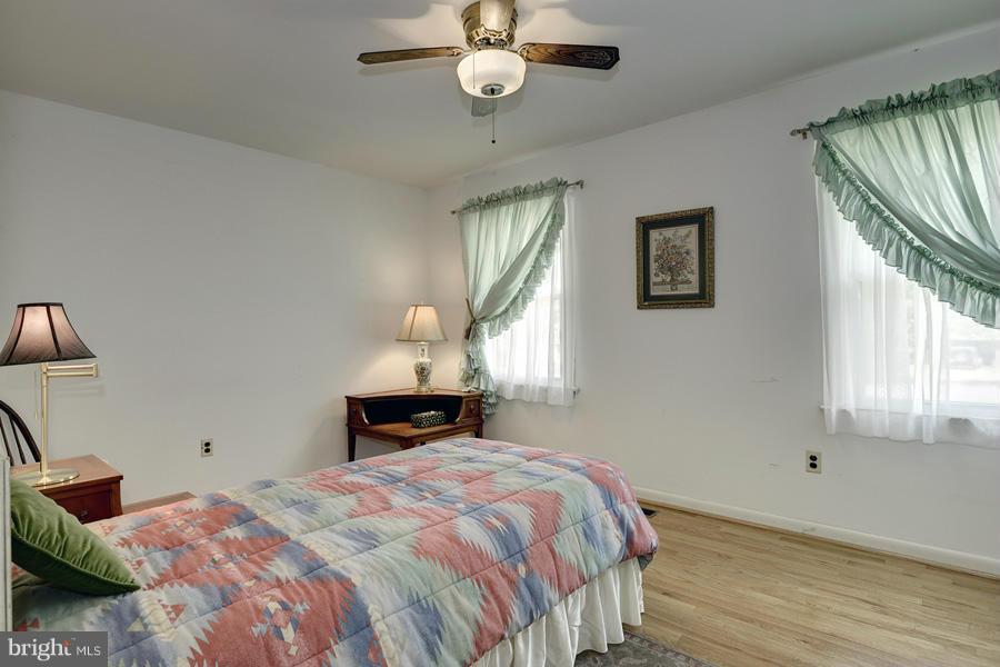 8005 James Russell Road Manassas, VA 20112 - Photo 11 of 14 Bedroom
