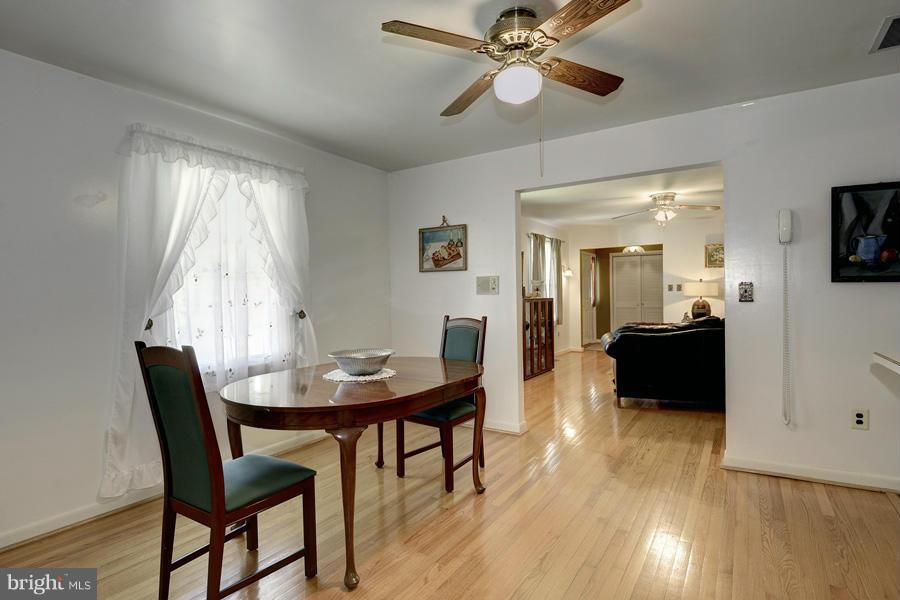 8005 James Russell Road Manassas, VA 20112 - Photo 6 of 14 Breakfast Room