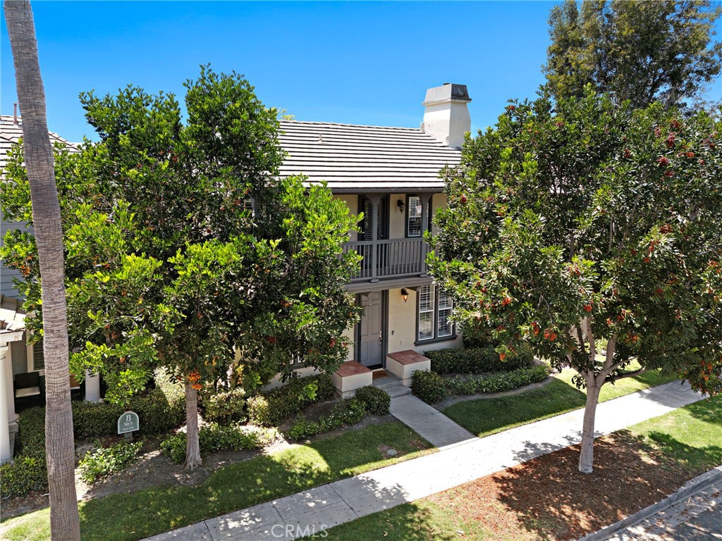 71 Sklar Street Ladera Ranch, CA 92694 - Photo 39 of 55 a front view of a house with garden