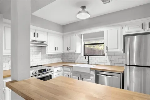 $315,000 | 223 McCarley Place, McKinney, TX 75071