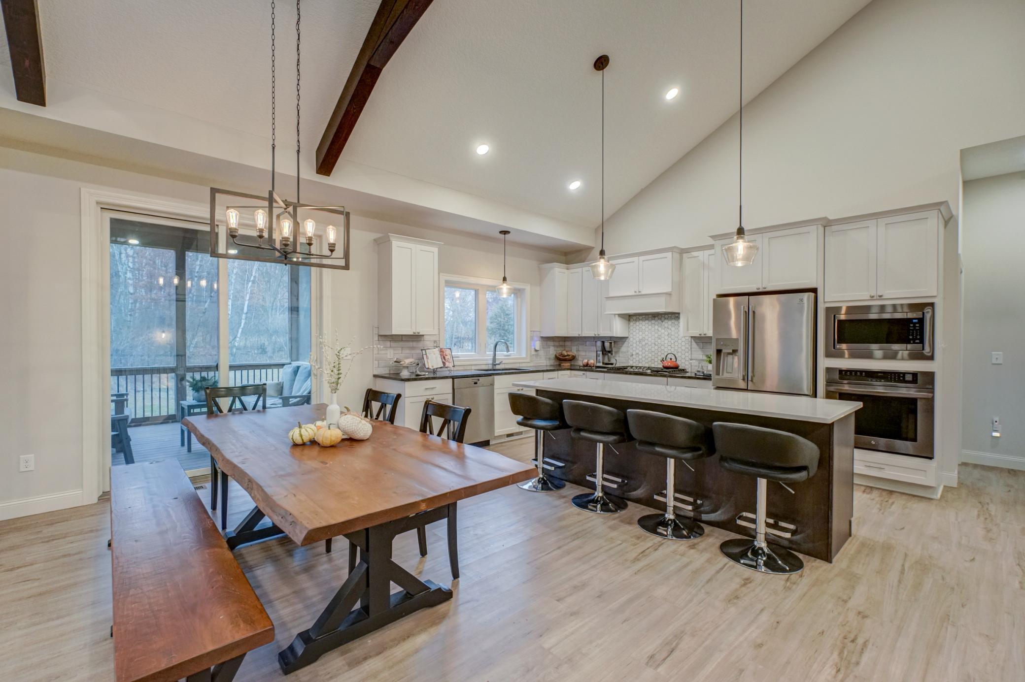 1075 Autumn Oak Lane Hudson, WI 54016 - Photo 13 of 37