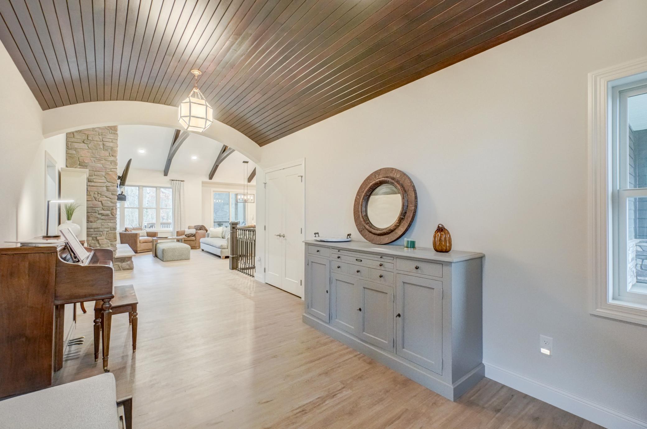 1075 Autumn Oak Lane Hudson, WI 54016 - Photo 5 of 37