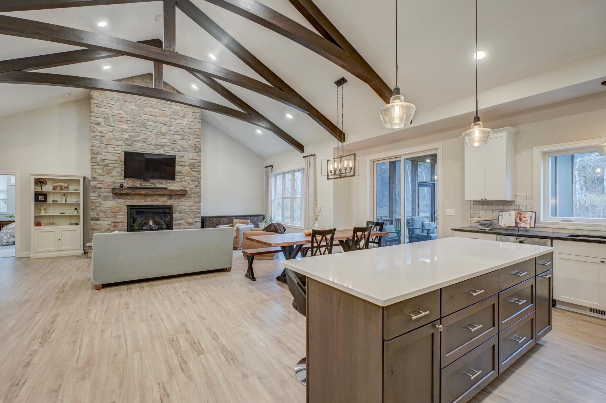 1075 Autumn Oak Lane Hudson, WI 54016 - Photo 10 of 37