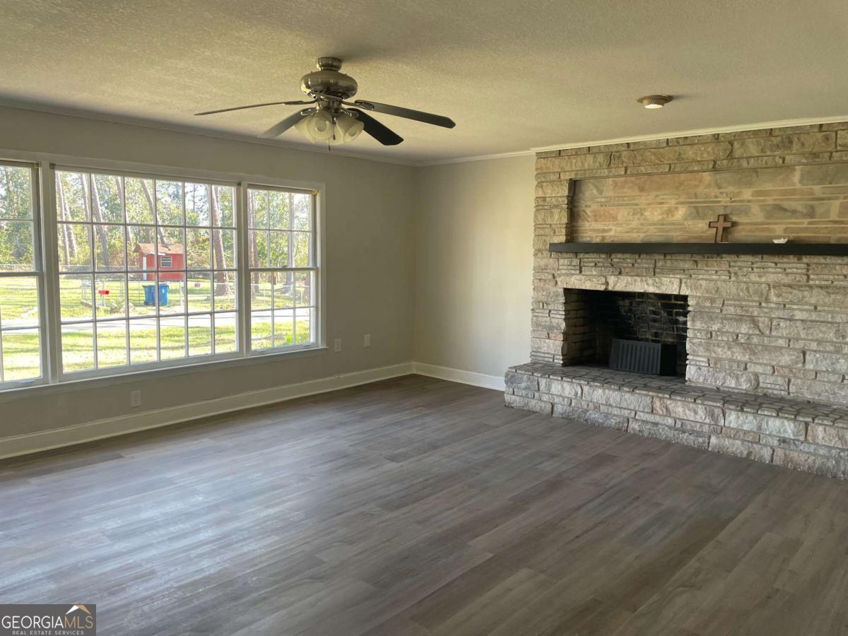 412 West 4th Street Vidalia, GA 30474 - Photo 4 of 26