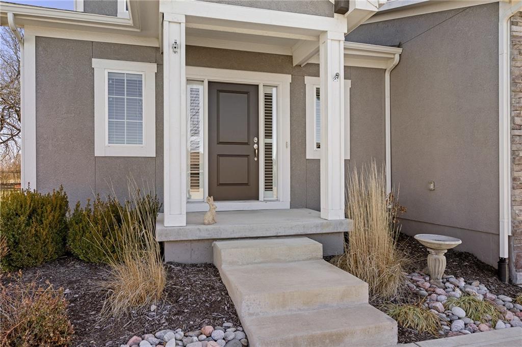 2939 Southwest Arbor Tree Drive Lee's Summit, MO 64082 - Photo 12 of 65