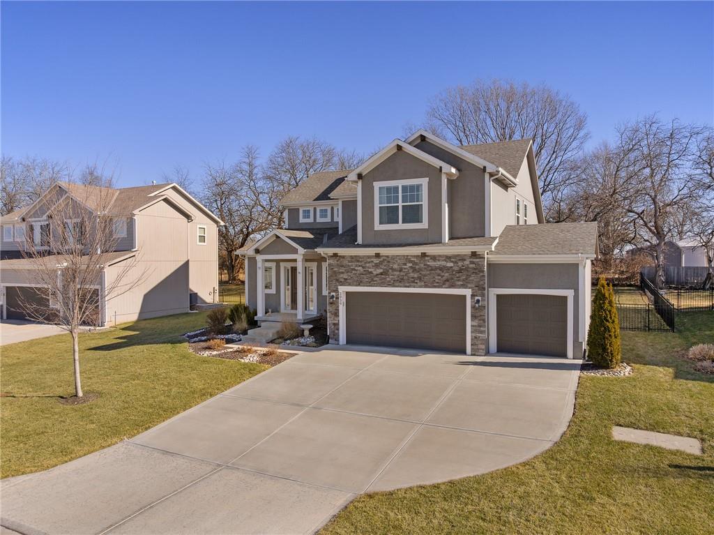 2939 Southwest Arbor Tree Drive Lee's Summit, MO 64082 - Photo 2 of 65