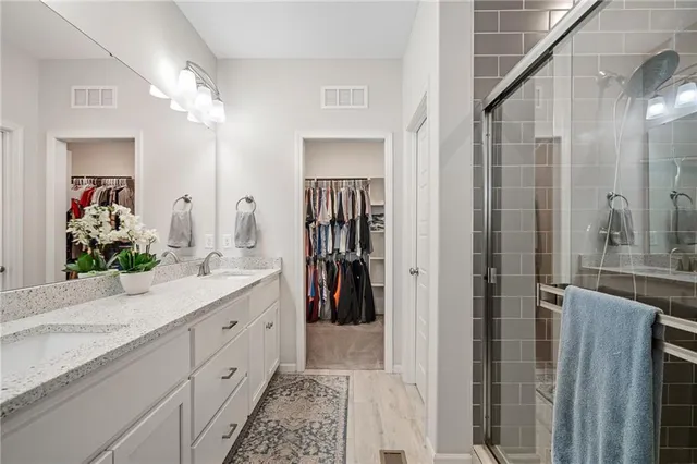 $485,000 | 2939 Southwest Arbor Tree Drive, Lee's Summit, MO 64082